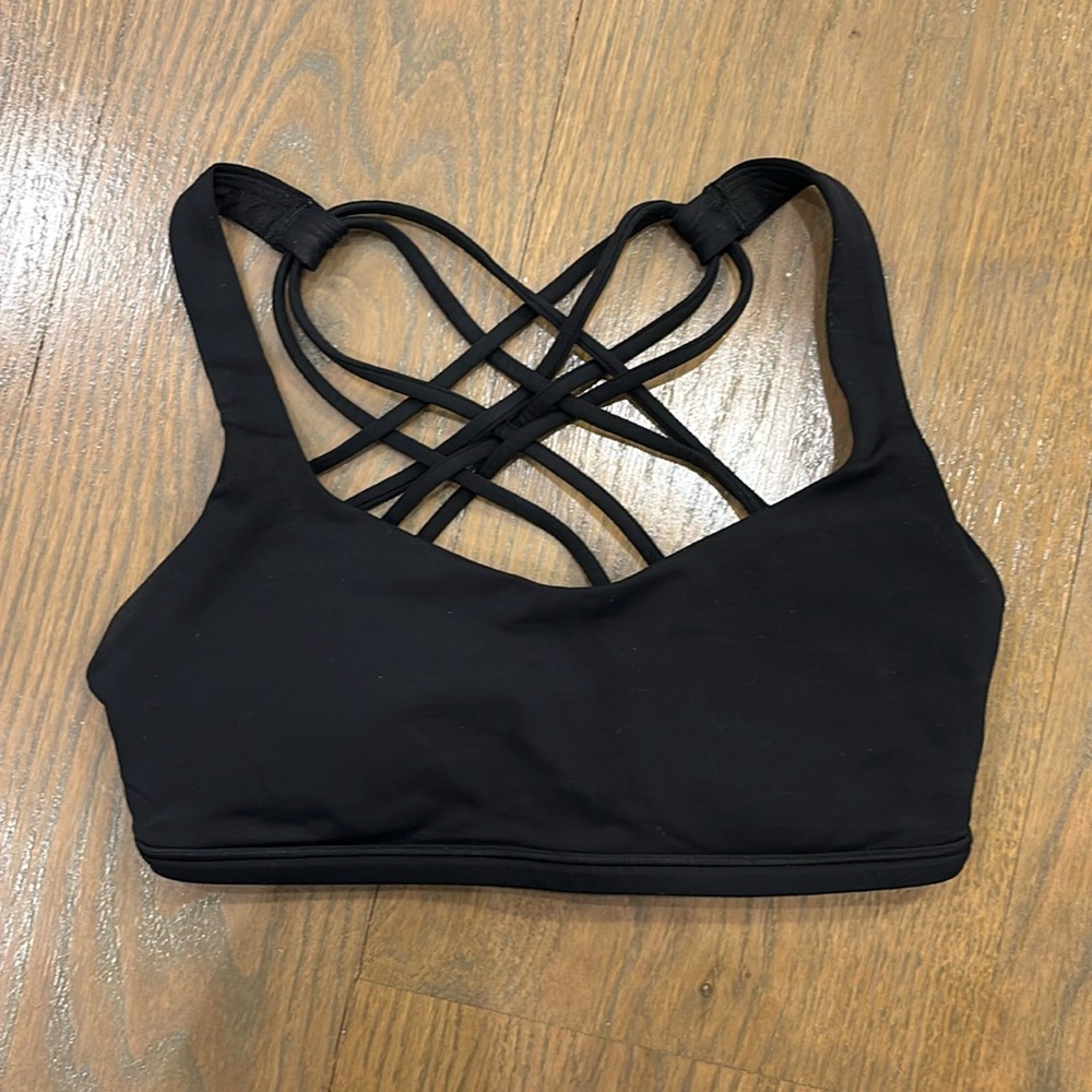 Black Lululemon Sports Bra